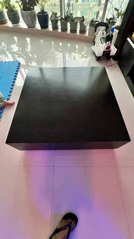 Black square shaped teapoy