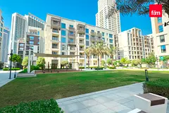 Fully Upgraded | Vacant | Private Beach Access
