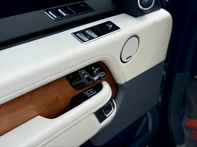 2020 LAND Rover RANGE ROVER — миниатюра 10