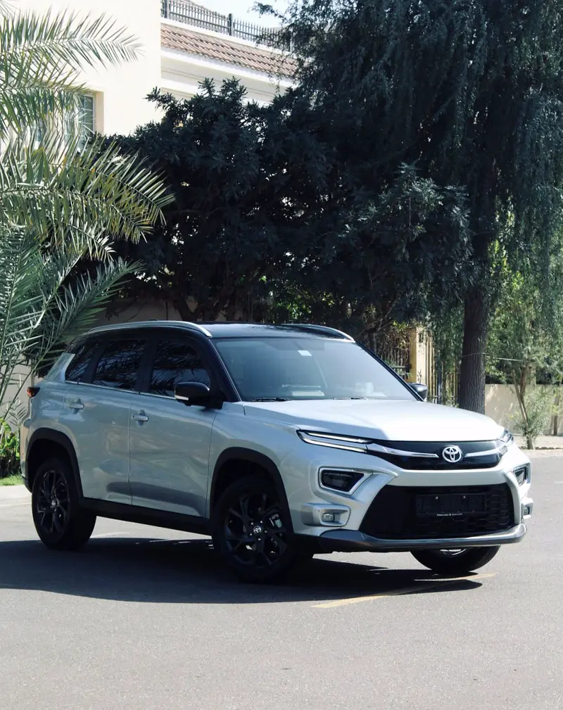 Toyota Urban Cruiser 2025 — photo 1 of 20