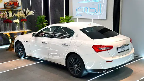 صورة 8 لـ 2016 Maserati GHIBLI