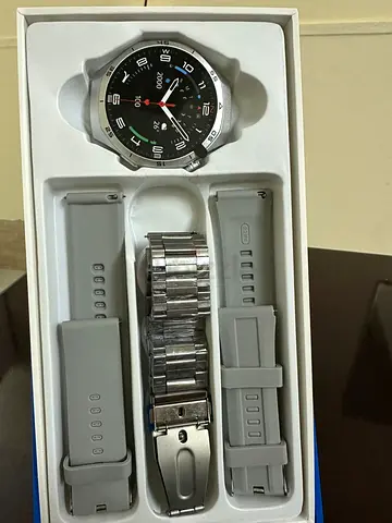 Smart Watch with Interchangeable Bands