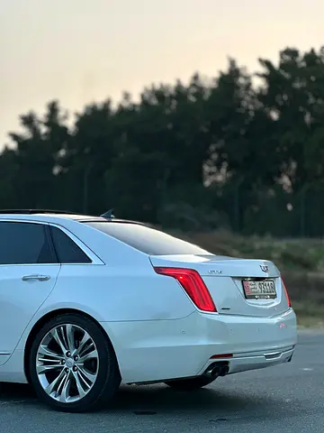 2017 Cadillac CT6 照片 16