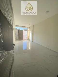 One bedroom and living room with two bathrooms, first occupancy, excellent finishing, large spaces,
