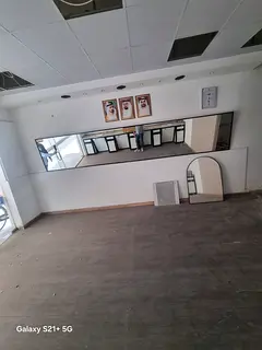🏢🔥 Commercial Shop for Rent – Abu Shagara | Sharjah 🔥🏢 A rare investment opportunity f