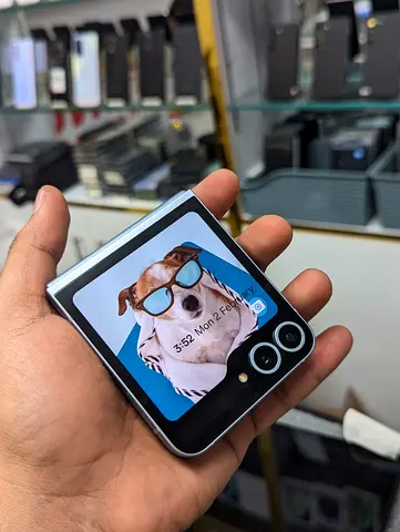 Samsung Galaxy Flip6 5G