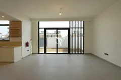 Vacant | Single Row | Brand New | Corner End Villa