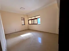 Central air conditioning / large spaces / open view / open views / central gas / family residence
