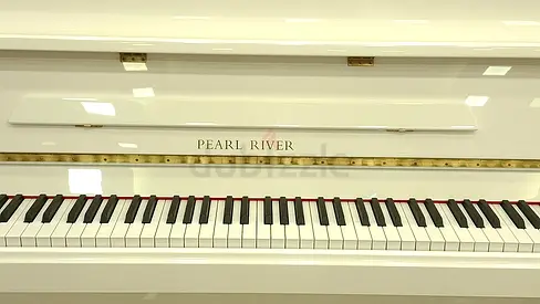 Pearl River Upright Piano EU110