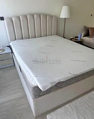 King Size Brand New Luxury Fully Customizable Bedframe,Hydraulic Storage Can be installed