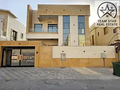 5 master bedroom villa with 7 bathrooms, living room, large kitchen, maid's room, internal court