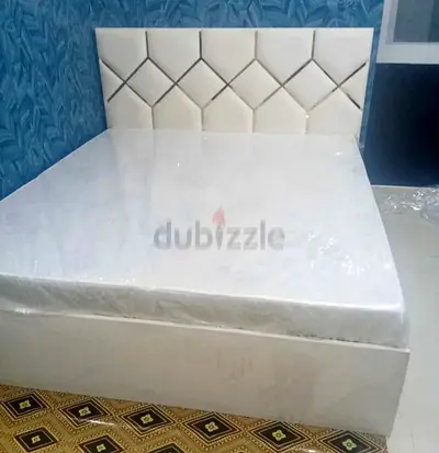 Queen Size 150x190 cm bed with mattress available brand new