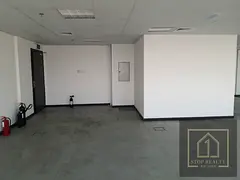 FULLY FITTED | GLASS PARTITIONS | SPACIOUS