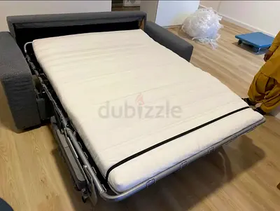 Comfortable Sofa Bed with Folding Mechanism