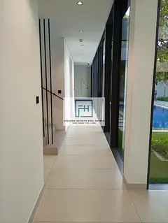 3 bedrooms middle townhouse in offplan available for initial sale.