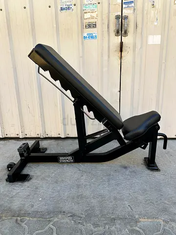 Hammer strength adjustable in perfect condition