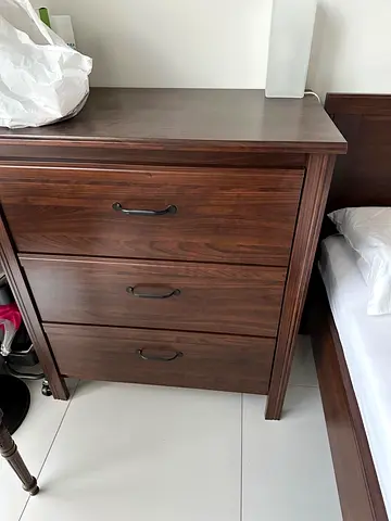 Elegant 3-Drawer Wooden Nightstand