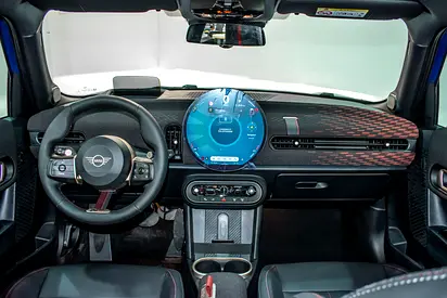 صورة 8 لـ 2025 MINI COOPER