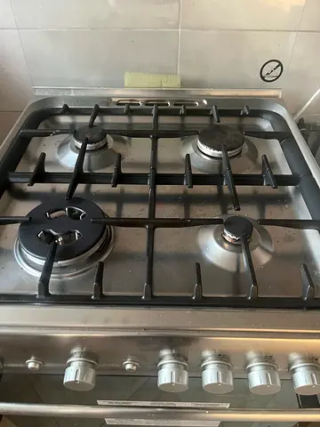 Cooking range 4 burner
