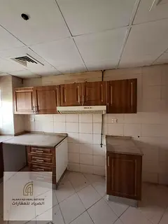 Two rooms and a hall in Khan, Rose Tower