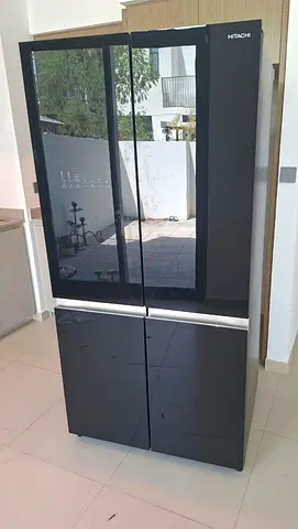 Hitachi fridge bottom freezer black cooler Same new