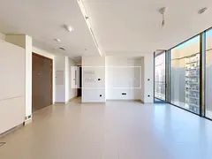 Prime Location | Vacant 2BHK | Ready to Move