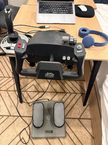 Flight Simulator set (x 3 items): Controls/Yoke, Joystick, Rudder Pedals