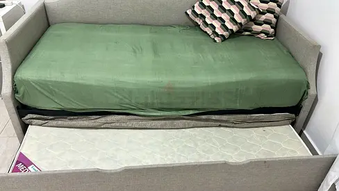 Day bed