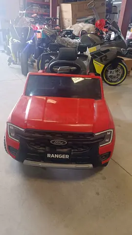 Kids Electric Ride-On Ford Ranger in Red