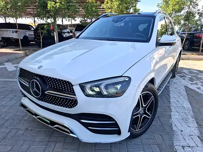 Mercedes-Benz GLE450 full option  2020