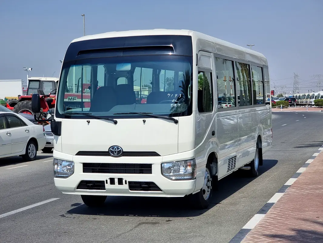 Toyota Coaster 2025 — photo 1 of 10