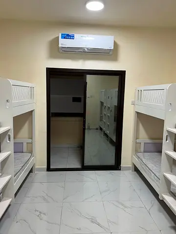 BRAND NEW EXECUTIVE BED SPACE AVAILABLE FOR BOYS NEAR TO AL GHUBAIBA BUS STATION OR METRO STATION