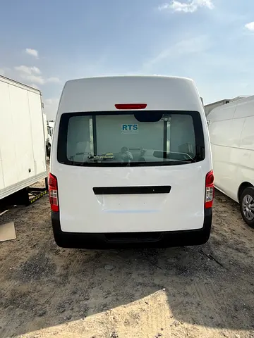 2020 Nissan URVAN — миниатюра 9
