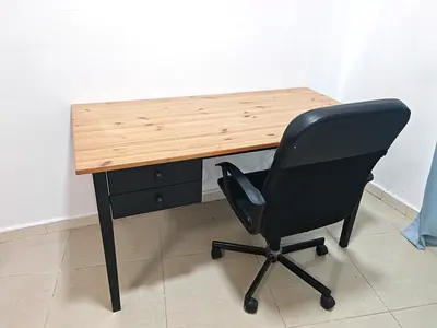 Sturdy Home Office Desk with Rolling Chair