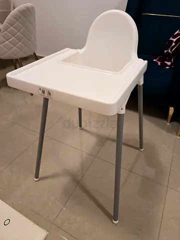 Sturdy Baby High Chair for Easy Feeding