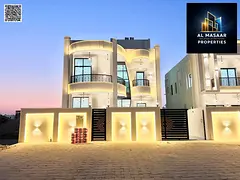 Ready-to-move-in villa for sale, close to all services - very spacious interior layouts and distinct