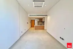 2 Bedroom Beautiful Tenanted Pool View