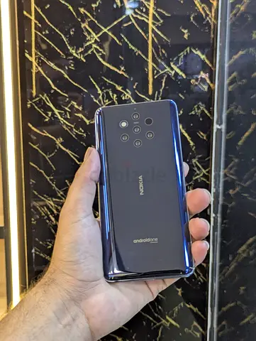 Nokia 9 (6 GB RAM / 128 GB)