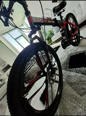 RED  BLACK RACING BIKE IN PERFECT CONDITION