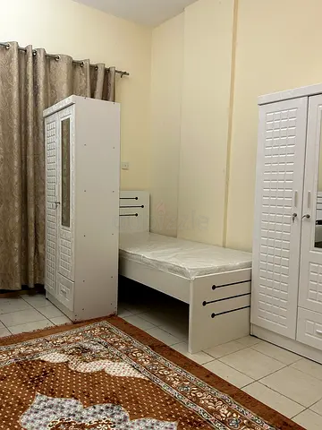 LUXURY BEDSPACE FOR KERALITE EXECUTIVE BACHELORs @ 1000/-