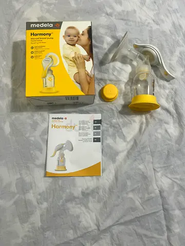 Medela Harmony Manual Breast Pump - Excellent Condition