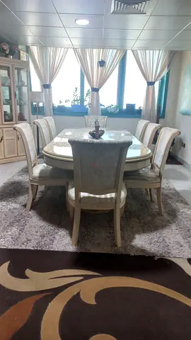 Dining table set