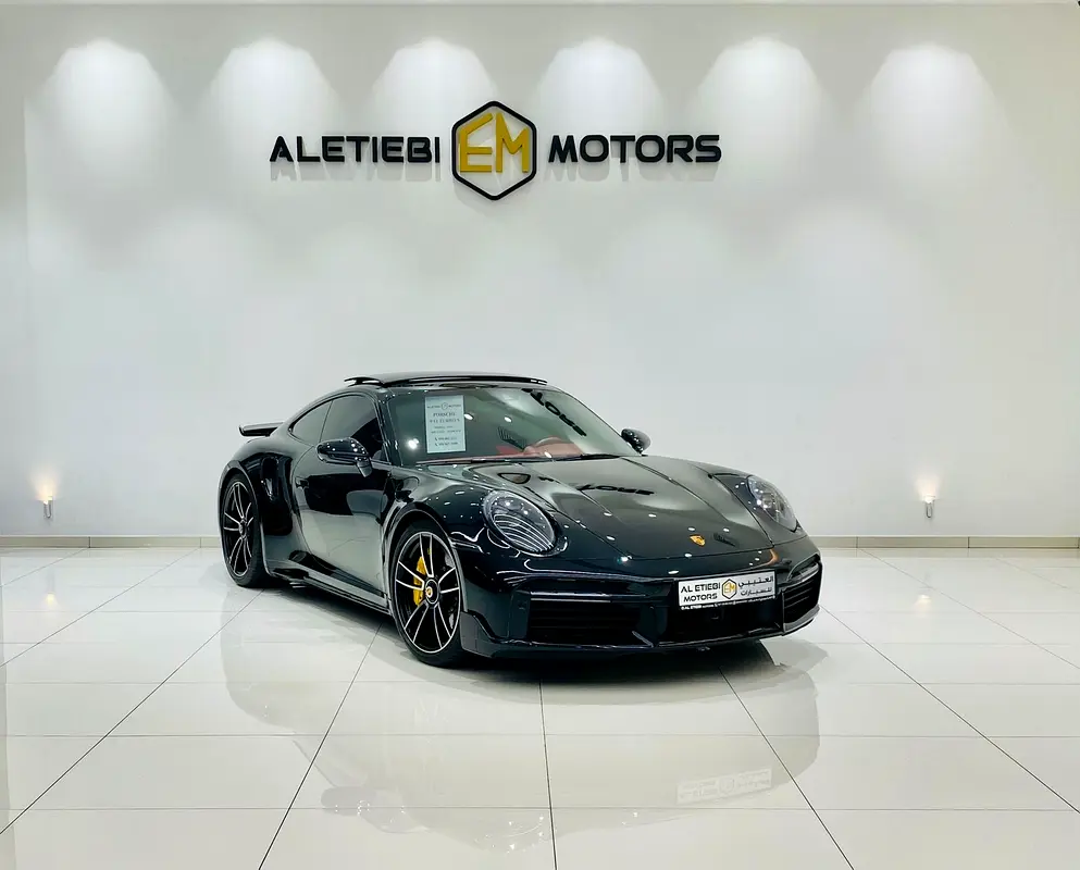 Porsche 911 2024 — photo 1 of 14