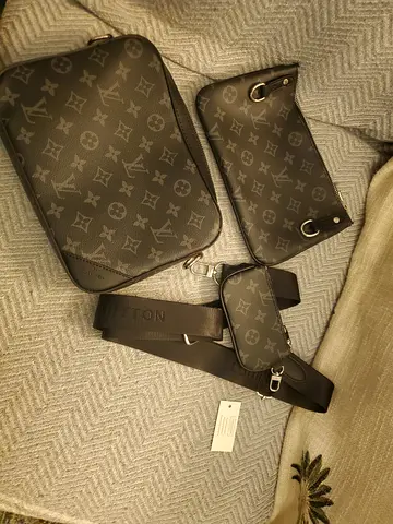 Louis Vuitton trio messenger men bag