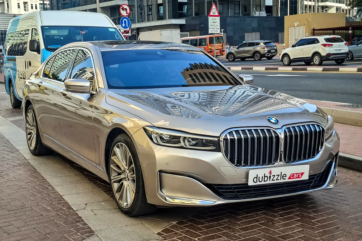 BMW 7-Series 2020 — photo 1 of 14