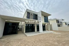 Single Row | Vacant | Landscaped
