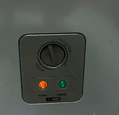 Hisense 260L freezer