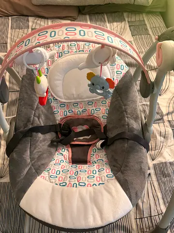 Juniors baby swing