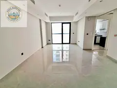 Limited Offer! Like-New 2 BHK Apartment with Free Parking