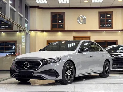 E 200 / AMG LINE / BRAND NEW / FULL OPTION